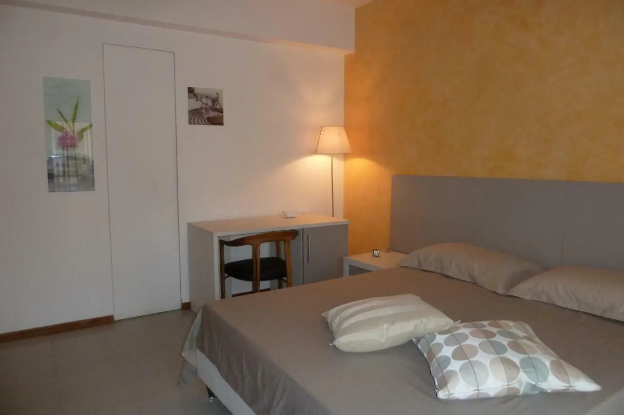 B&B Al 258 Santa Teresa Di Riva 0*,  Italy
