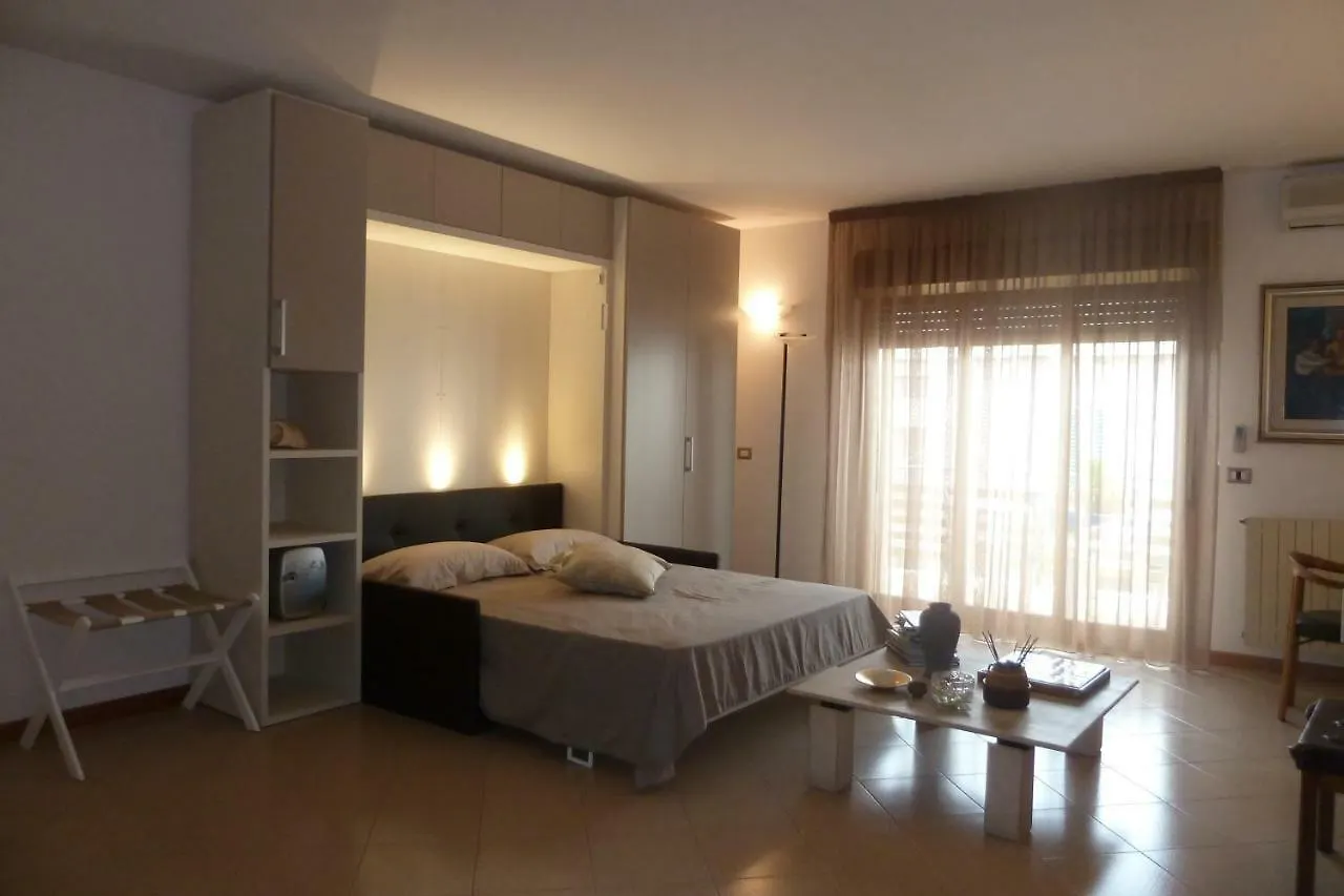 B&B Al 258 Santa Teresa Di Riva Italy