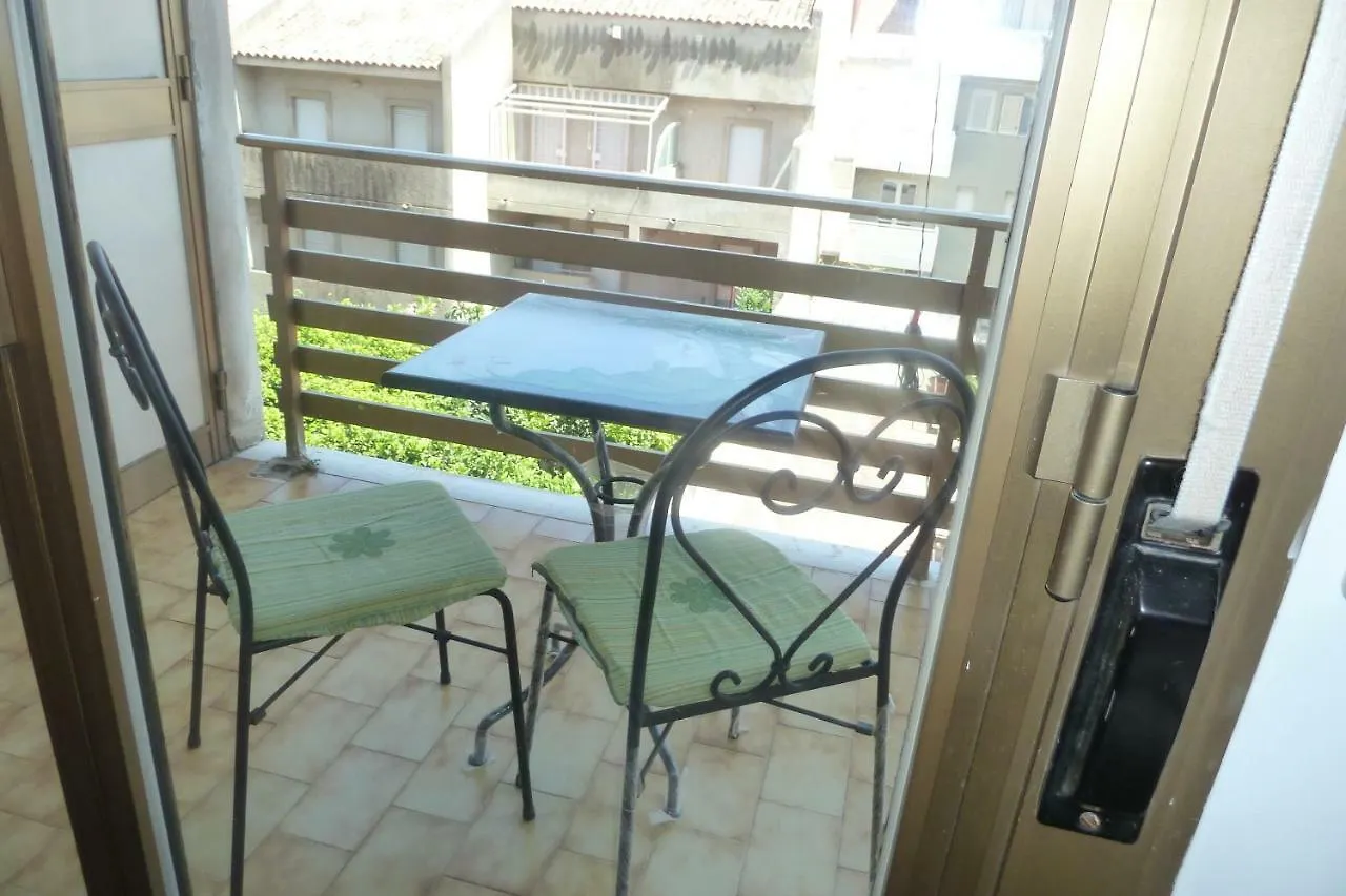 B&B Al 258 Santa Teresa Di Riva