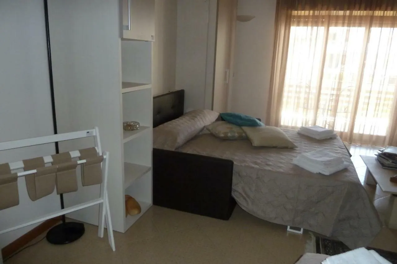 B&B Al 258 Santa Teresa Di Riva 0*,  Italy
