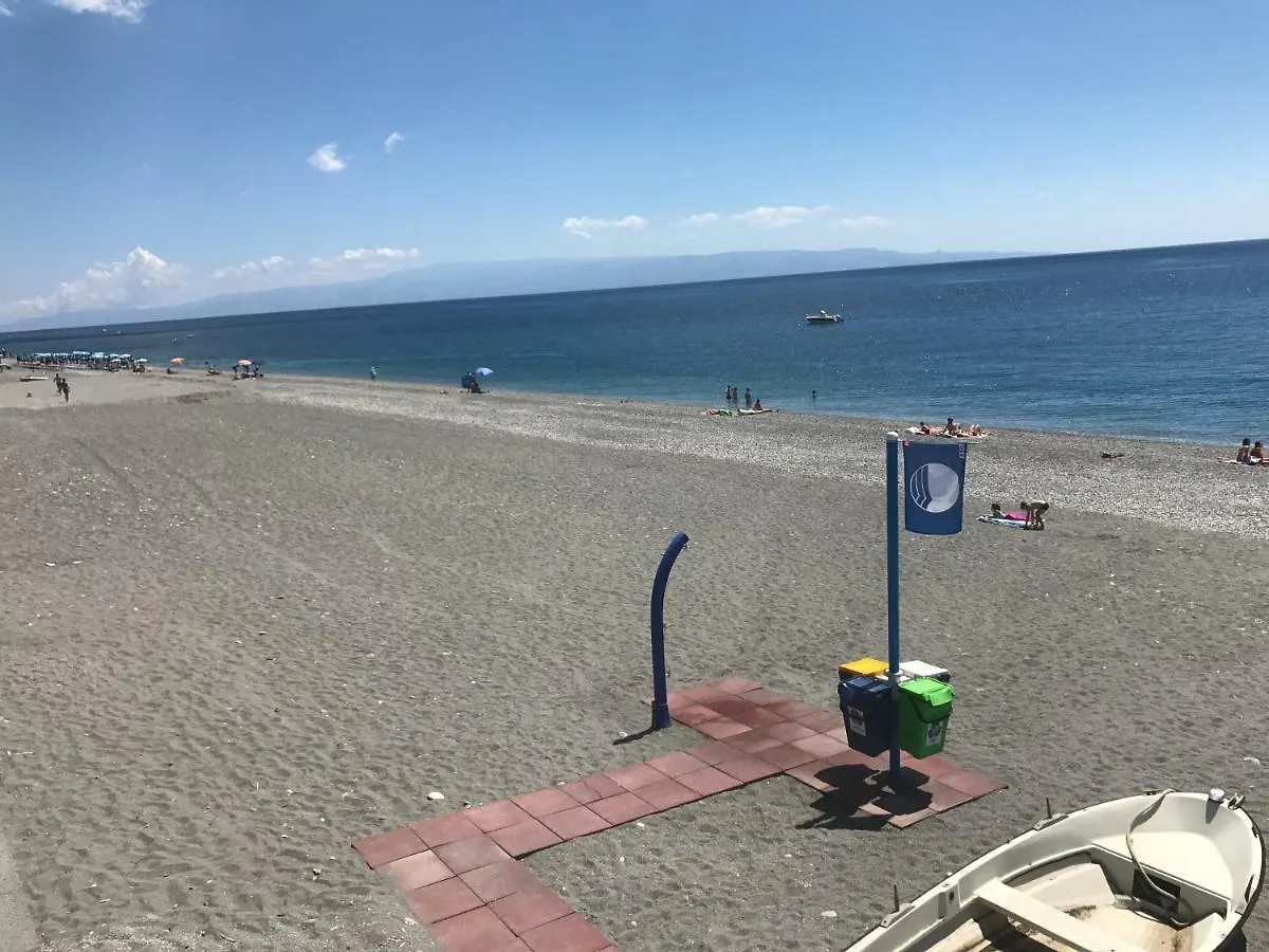 Bed & Breakfast B&B Al 258 Santa Teresa Di Riva